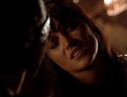 4x09-PastImperfect_002497