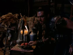 4x09-PastImperfect_002623