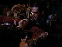 4x09-PastImperfect_002630