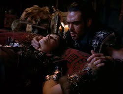 4x09-PastImperfect_002634