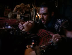 4x09-PastImperfect_002635