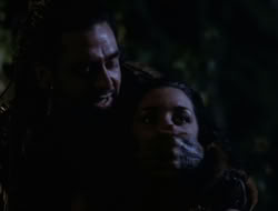4x09-PastImperfect_002751