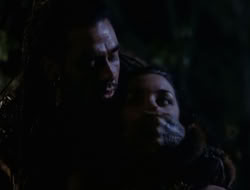 4x09-PastImperfect_002755