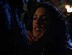 4x09-PastImperfect_002782