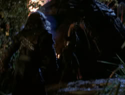 4x09-PastImperfect_002861