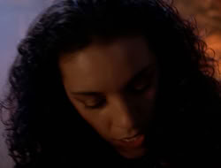 4x09-PastImperfect_002953