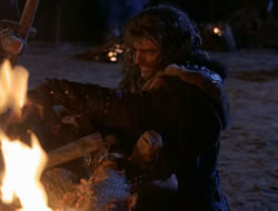 4x09-PastImperfect_002984