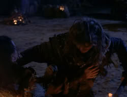 4x09-PastImperfect_002997