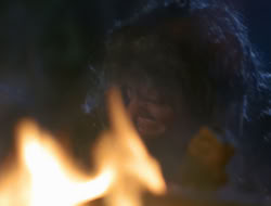 4x09-PastImperfect_003000