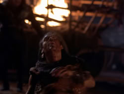 4x09-PastImperfect_003048