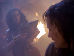 4x09-PastImperfect_003051