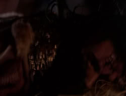 4x09-PastImperfect_003062