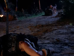 4x09-PastImperfect_003168