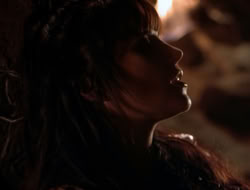 4x09-PastImperfect_003245