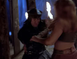 4x09-PastImperfect_003446