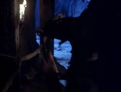 4x09-PastImperfect_003452
