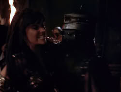 4x09-PastImperfect_003467