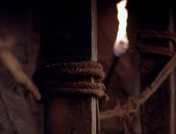 4x09-PastImperfect_003484