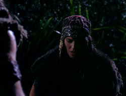 4x09-PastImperfect_003721