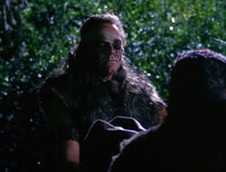 4x09-PastImperfect_003797
