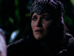 4x09-PastImperfect_003805