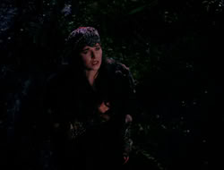 4x09-PastImperfect_003868