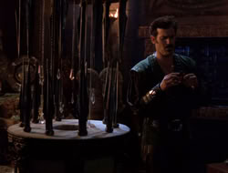 4x10-TheKeytotheKingdom_000187