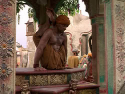 extant_XenaWarriorPrincess_4x14_Devi_00078