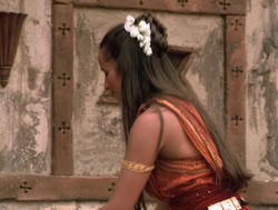extant_XenaWarriorPrincess_4x14_Devi_00138