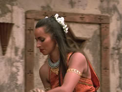 extant_XenaWarriorPrincess_4x14_Devi_00142