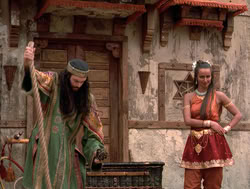 extant_XenaWarriorPrincess_4x14_Devi_00157