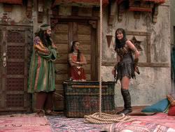 extant_XenaWarriorPrincess_4x14_Devi_00192