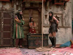 extant_XenaWarriorPrincess_4x14_Devi_00193