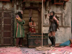 extant_XenaWarriorPrincess_4x14_Devi_00194