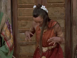 extant_XenaWarriorPrincess_4x14_Devi_00380