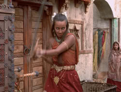 extant_XenaWarriorPrincess_4x14_Devi_00395