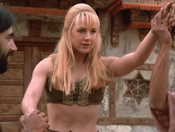 extant_XenaWarriorPrincess_4x14_Devi_00785
