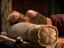 extant_XenaWarriorPrincess_4x14_Devi_01440