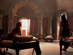 extant_XenaWarriorPrincess_4x14_Devi_01486