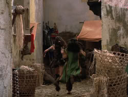 extant_XenaWarriorPrincess_4x14_Devi_01899