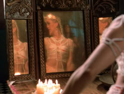 extant_XenaWarriorPrincess_4x14_Devi_02237