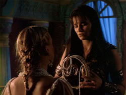 extant_XenaWarriorPrincess_4x14_Devi_02273