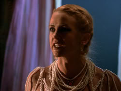 extant_XenaWarriorPrincess_4x14_Devi_02370