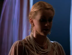 extant_XenaWarriorPrincess_4x14_Devi_02400