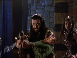 extant_XenaWarriorPrincess_4x14_Devi_02634