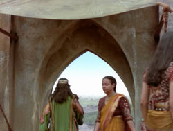 extant_XenaWarriorPrincess_4x14_Devi_03643