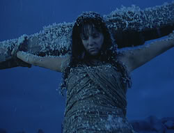 extant_XenaWarriorPrincess_5x01-FallenAngel_00183