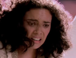 extant_XenaWarriorPrincess_5x01-FallenAngel_00412