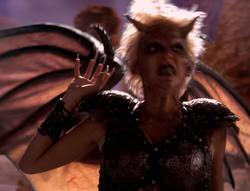 extant_XenaWarriorPrincess_5x01-FallenAngel_00573