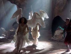 extant_XenaWarriorPrincess_5x01-FallenAngel_00648
